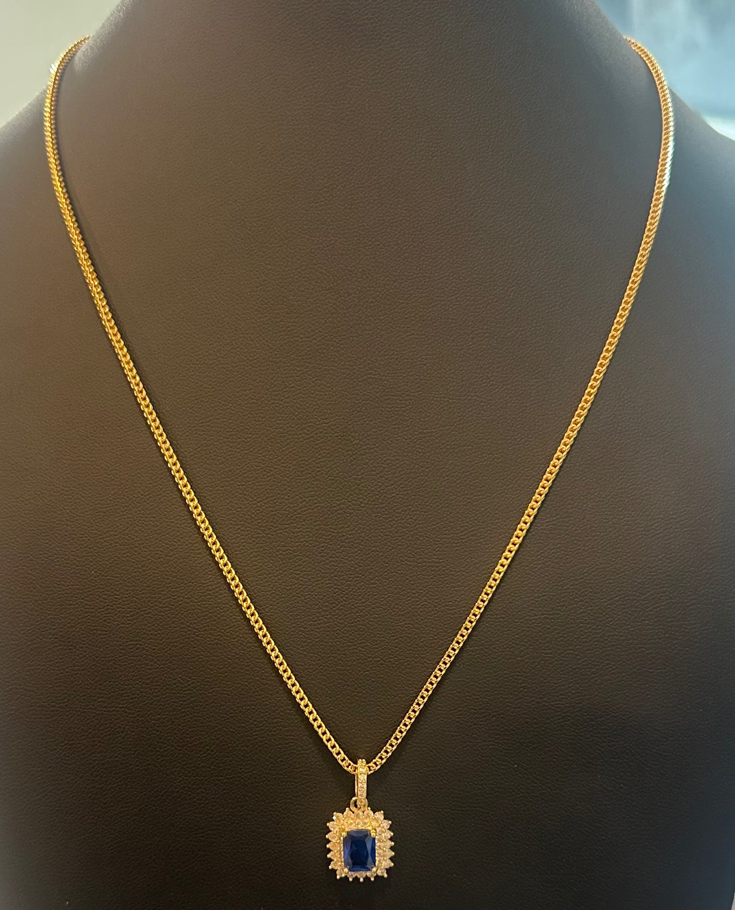 Cadena Franco con Dije de piedra azul Oro 10k 1.8mm, 22"