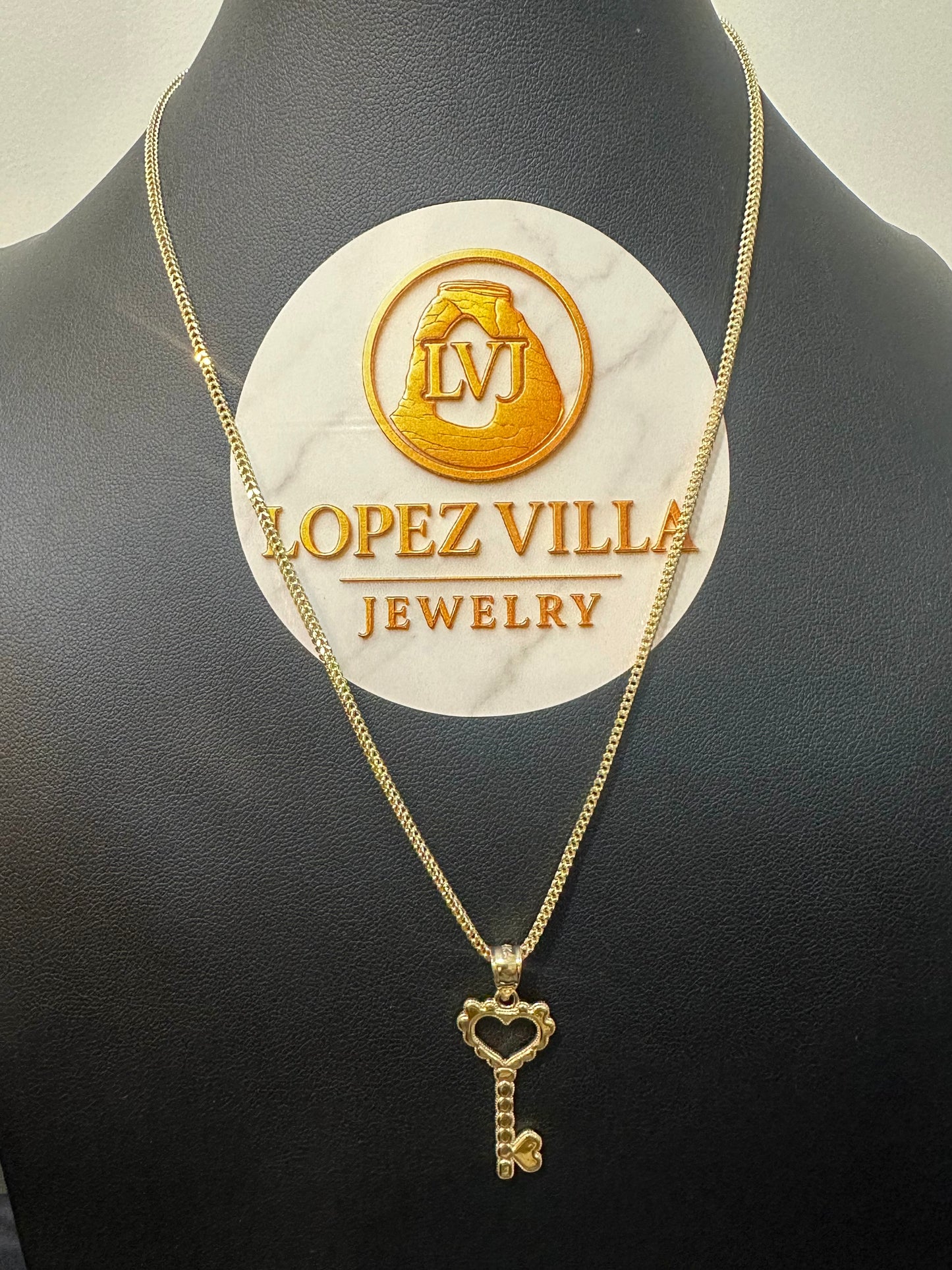 Cadena Franco con dije Llave, Oro 14k, 1.8MM, 18"