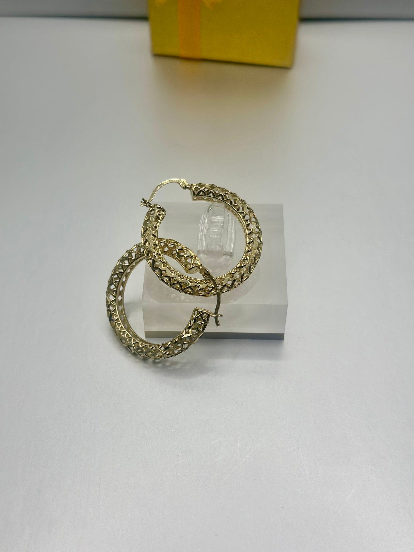 Argollas de Chica, Oro 10k, 22MM (Heavy)