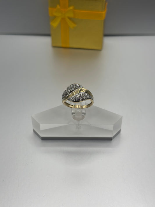 Anillo de mujer Oro 14k, Size 7.5