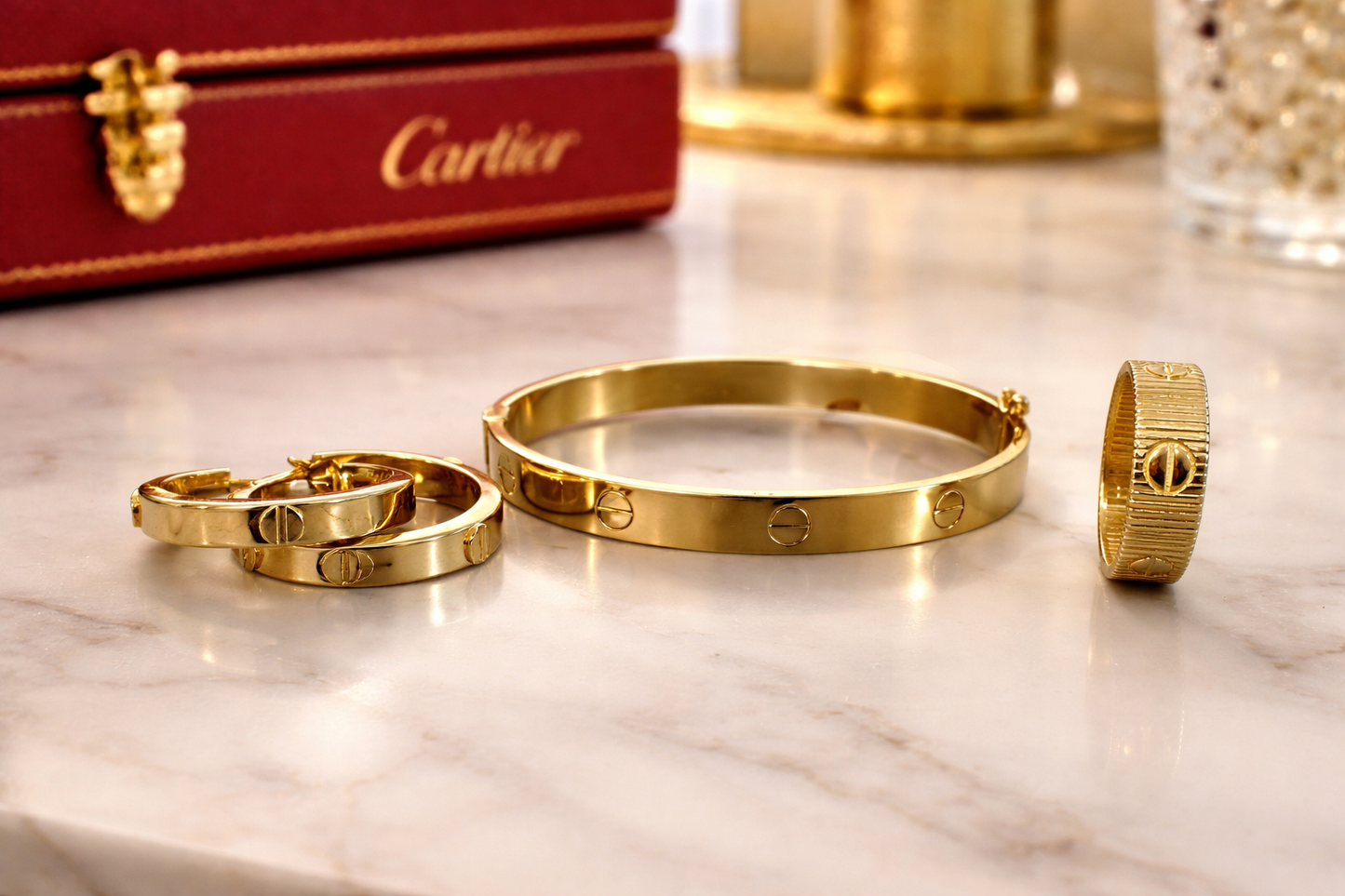 Set # 11 Estilo Cartier, Oro 10k SEMI SOLID, Manilla 17", Anillo 9.5, Argollas.
