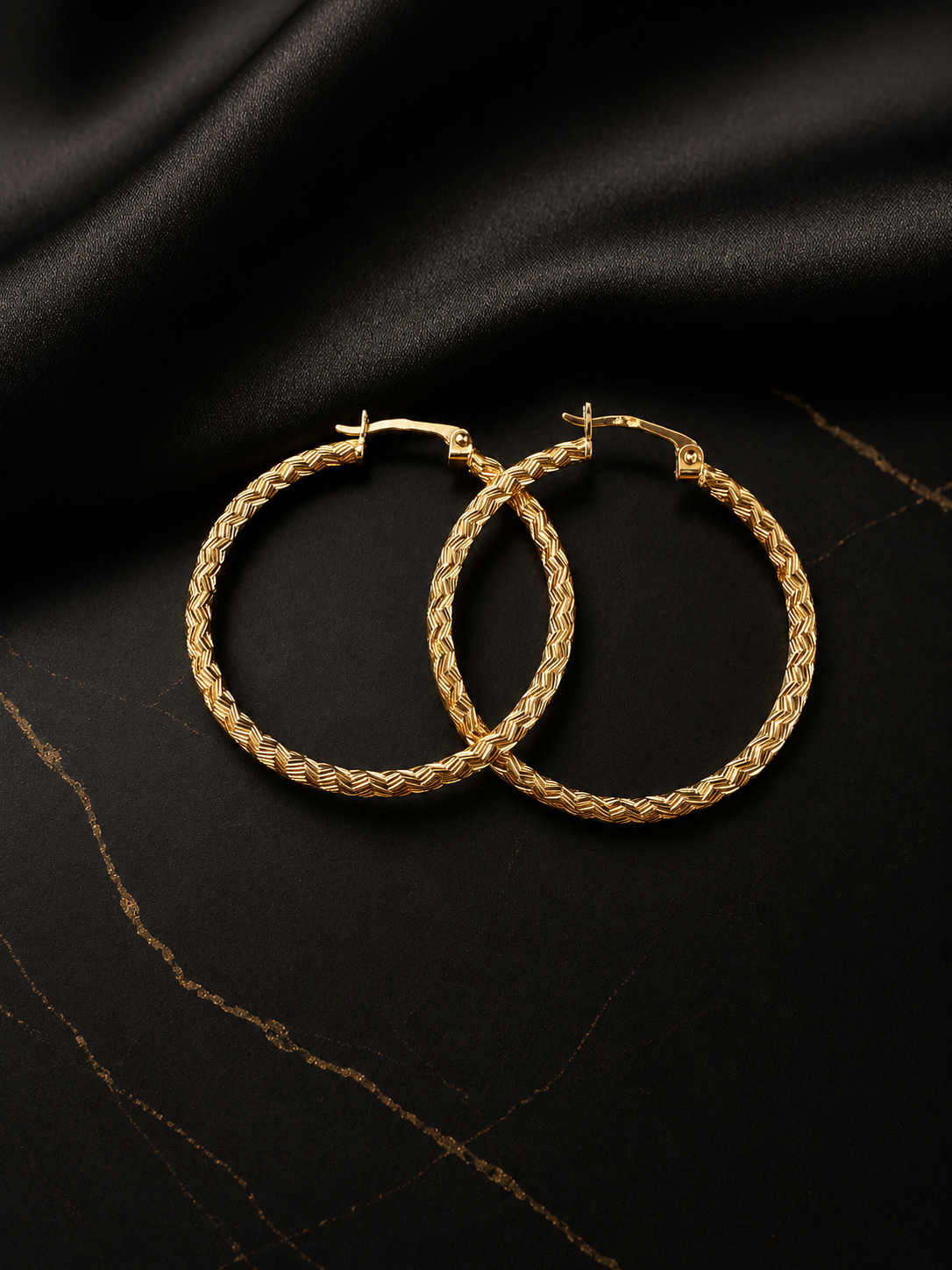 Argollas Sólidas Oro 14k, 2MM.