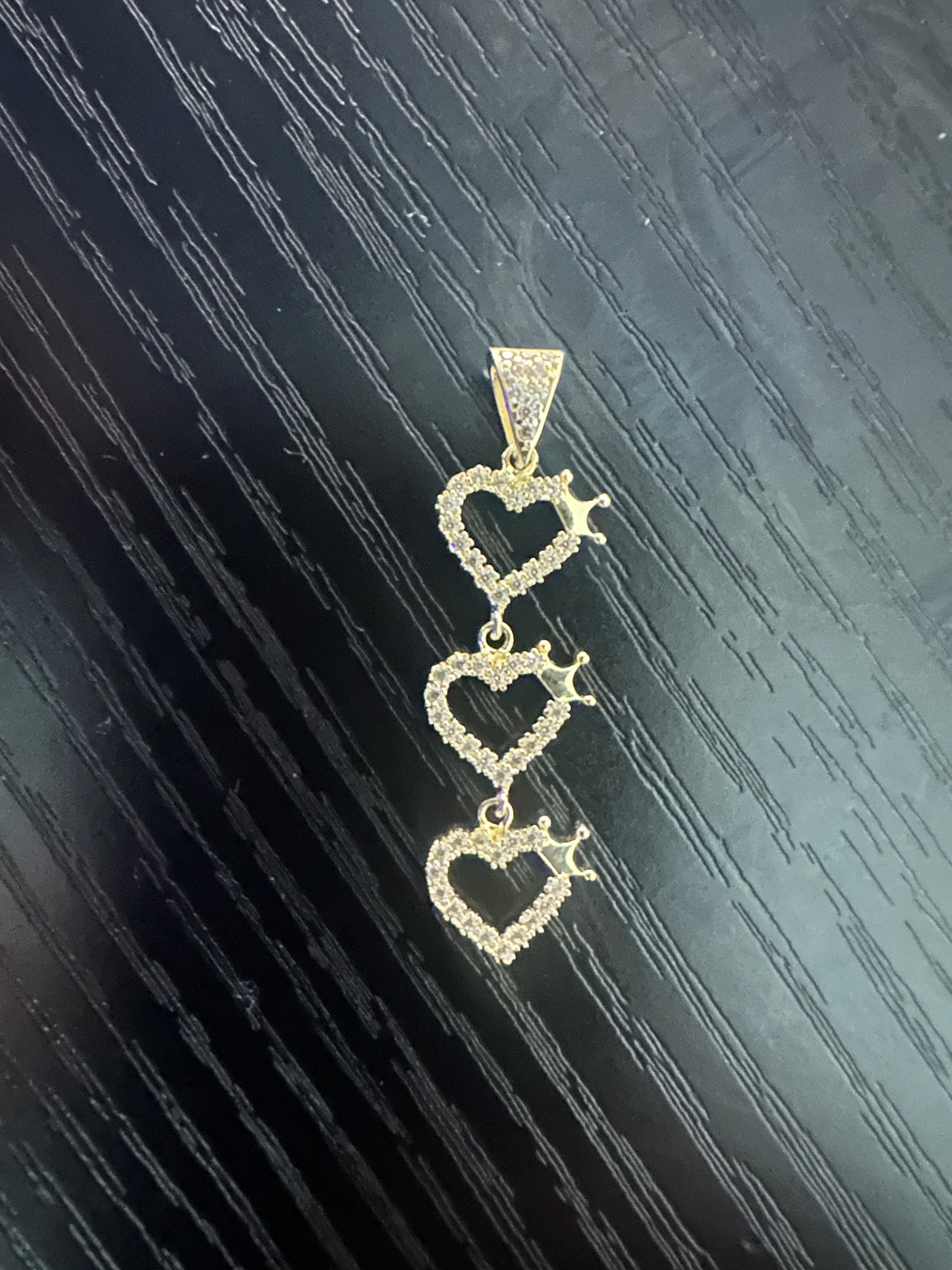 Dije de Triple Corazón, Oro 10k