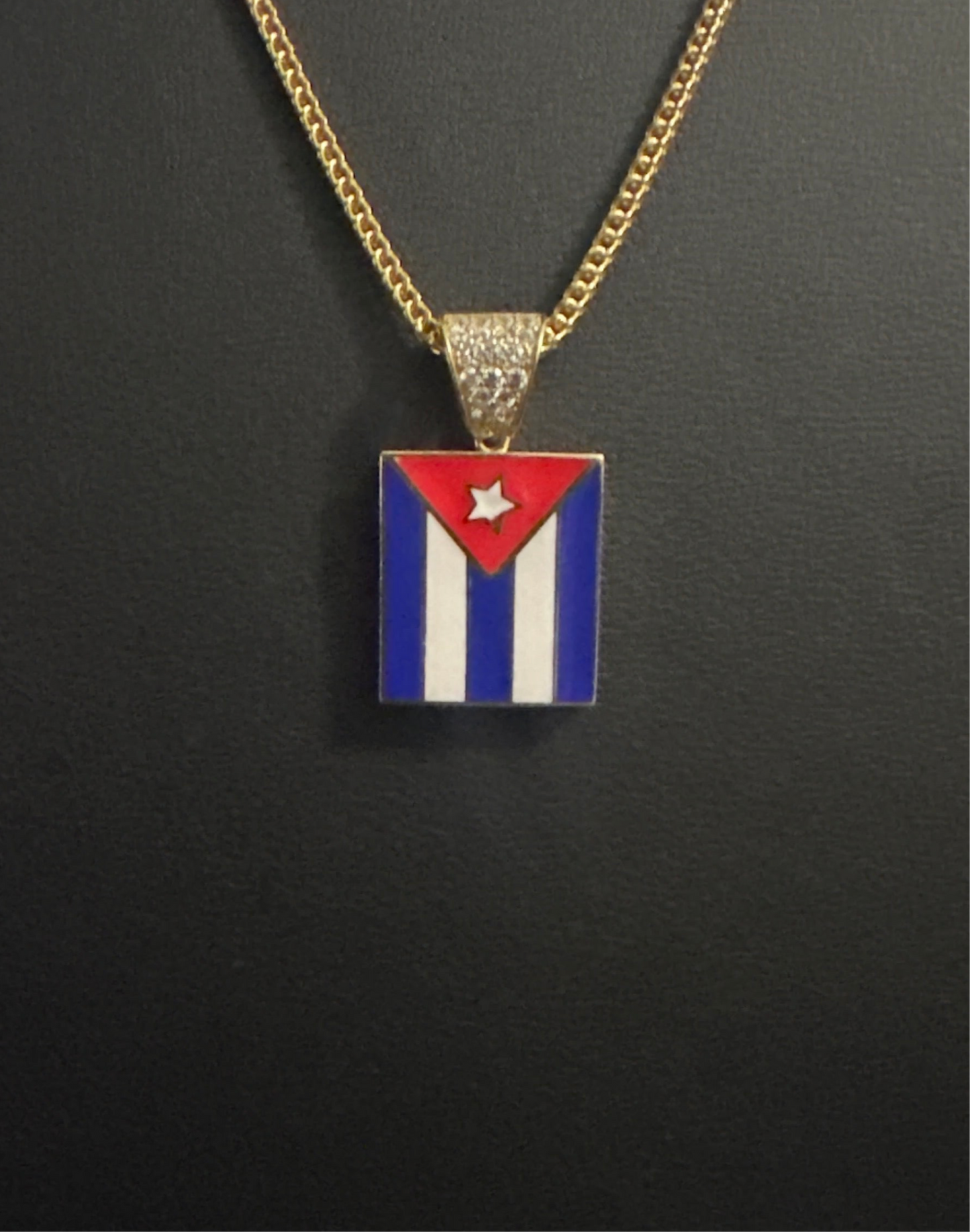 2-Dije de Bandera Cubana, Oro 10k