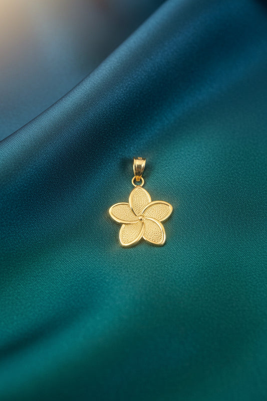 10k Gold Flower Pendant