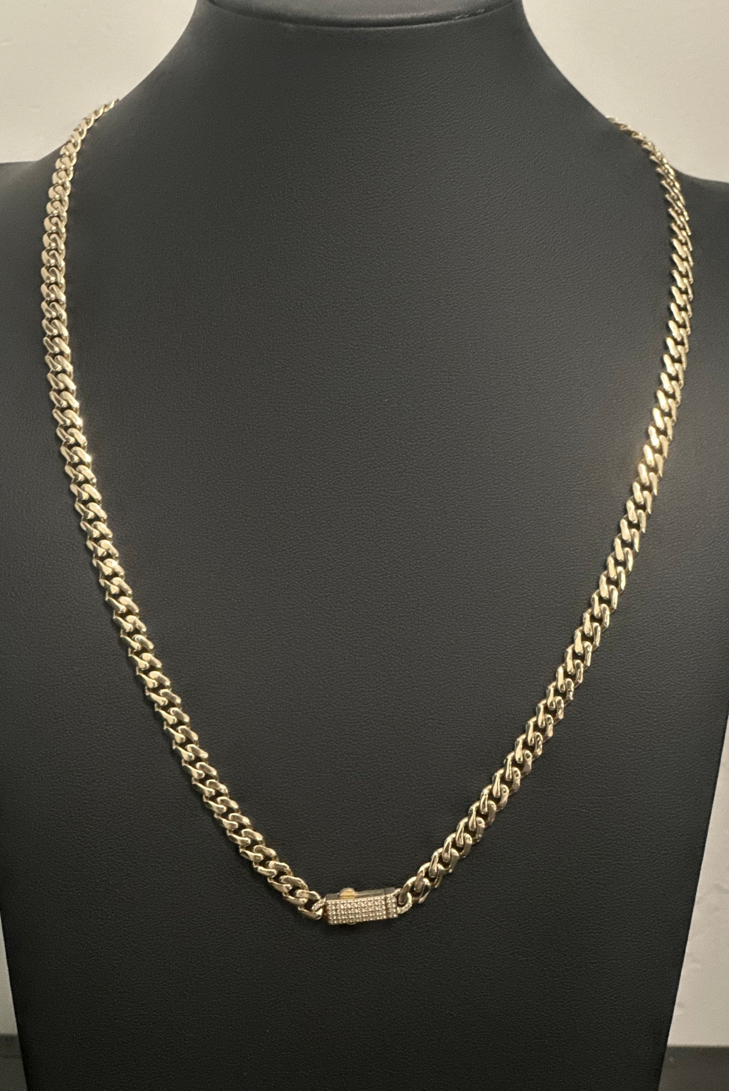 Cadena Mónaco Hollow, Oro 10k, 6mm, 22"