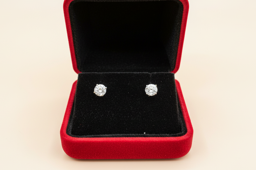 Genuine White Gold Diamond Earrings, Diamond Weight 1.00 CT TW. (CERTIFIED)