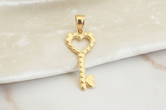 14k Gold Key Pendant
