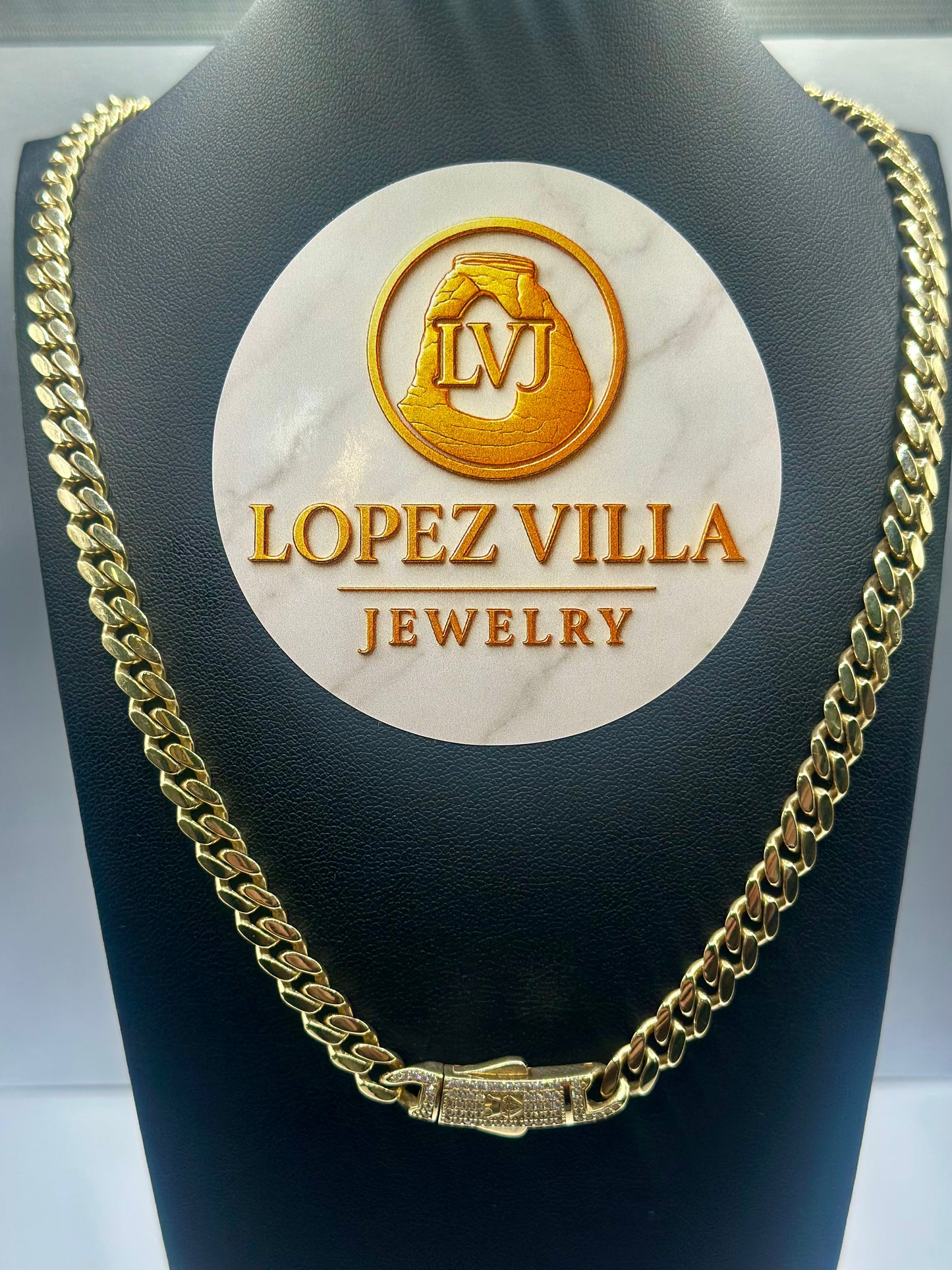 Cadena Mónaco Hollow, Oro 10k, 6mm, 22"