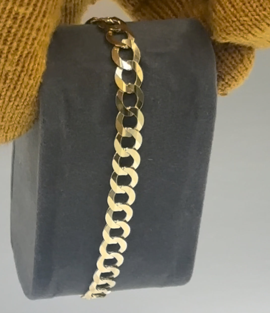 Manilla Cuban Curb Oro 10k, 7MM, 8"