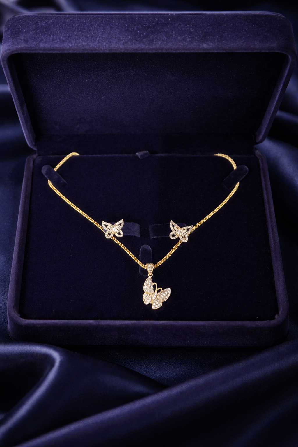 Set #4 Cadena Franco 1.8MM, 20" con Dije Mariposa, Aretes Mariposa, Oro 10k