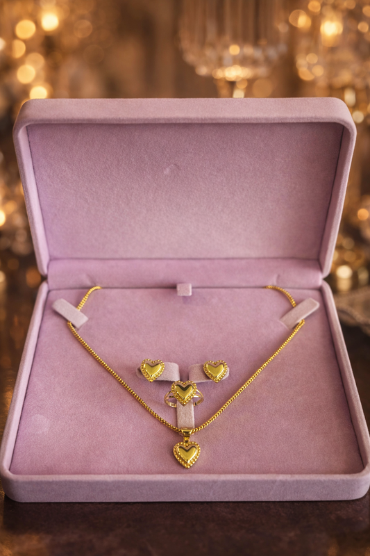 Set #7 Corazones Oro 10k, Cadena Franco 1.8MM, 20". Aretes y Anillo.