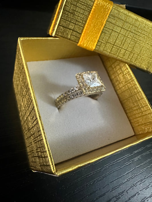 Anillo de Matrimonio y Compromiso doble, Oro 10k, Size