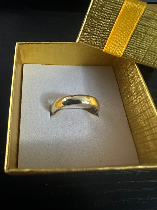 Anillo Alianza Solid, Oro 10k, 4mm, Size 7.