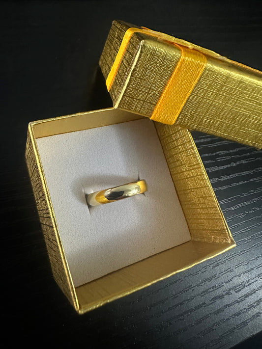 Anillo Alianza Solid, Oro 10k, 4mm, Size 7.